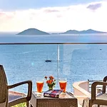 Luxury In Kalamar Bay - Walking Distance To The Villa
