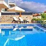 Luxury In Kalamar Bay - Walking Distance To The Kalkan
