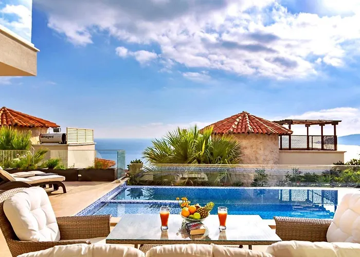 Luxury In Kalamar Bay - Walking Distance To The Villa *