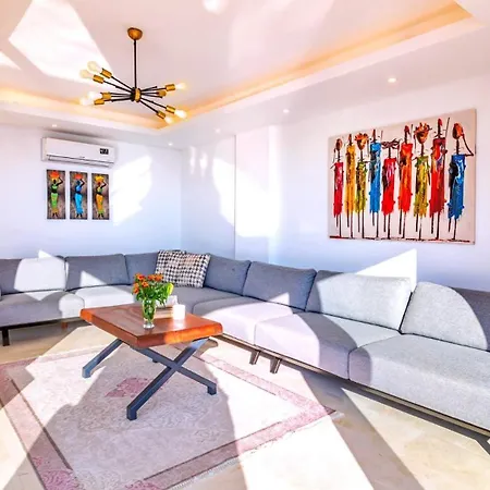 Villa 4 Bedroom - 3283 *
