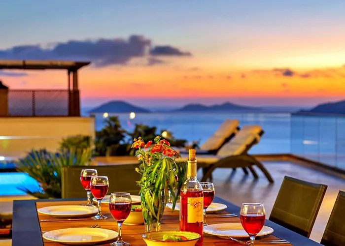 Luxury In Kalamar Bay - Walking Distance To The Willa
