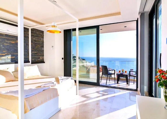 Willa Luxury In Kalamar Bay - Walking Distance To The